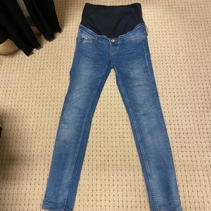 H&M maternity “mama” jeans size 34